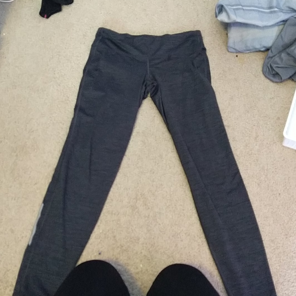 Grey leggings